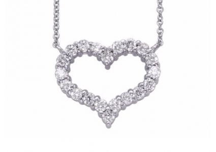 Diamond heart pendant available at Deutsch & Deutsch